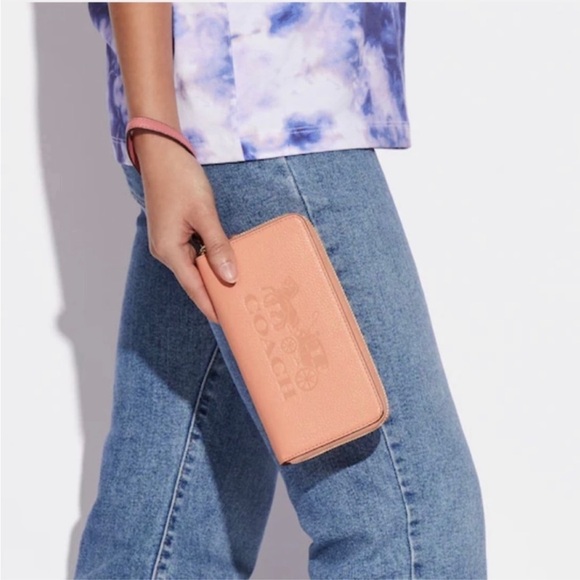 COACH Long Zip Around Wallet With Horse And Carriage - Picture 4 of 10